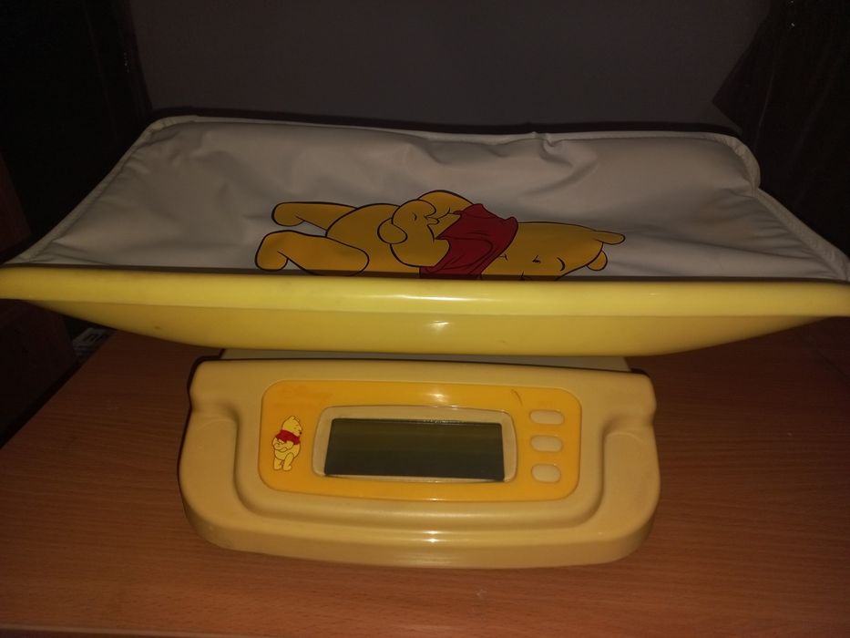 Продам детские весы.