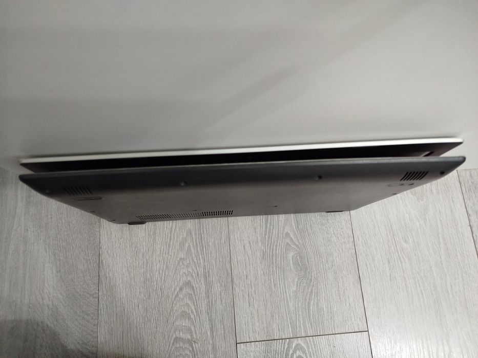 ноутбук Lenovo IdeaPad 330-15AST (Б/У)