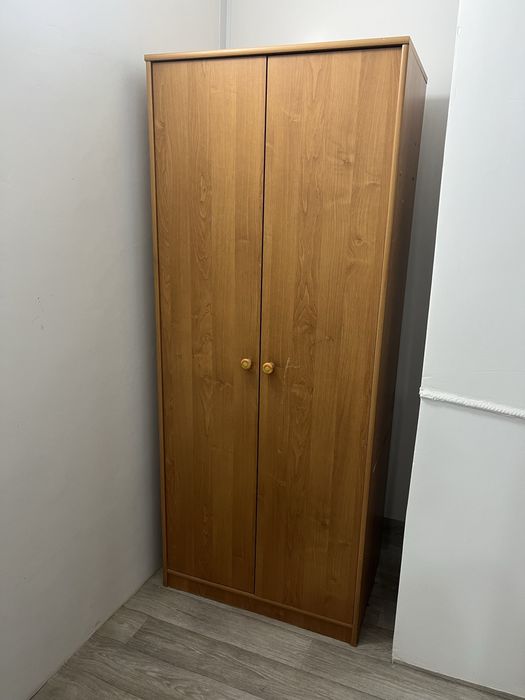 Шкаф продается минятюрный