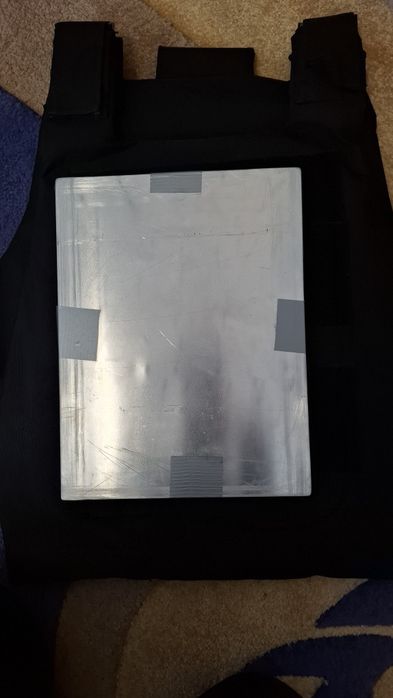 Vesta tactica anti injunghiere