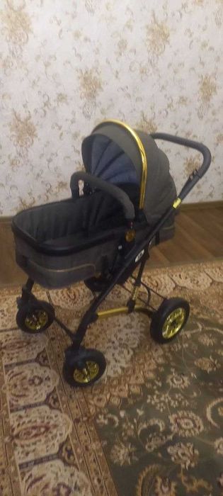 Детская коляска люлька в отличном состоянии