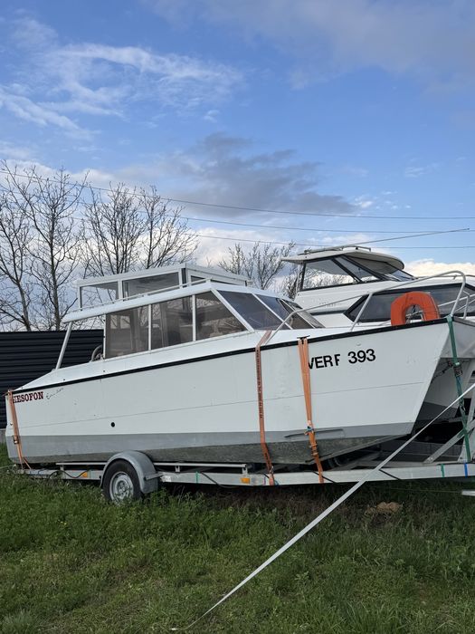 Catamaran Cabinat Aluminiu Hesofon