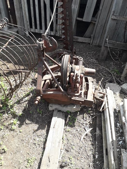 В продаже Трактор
