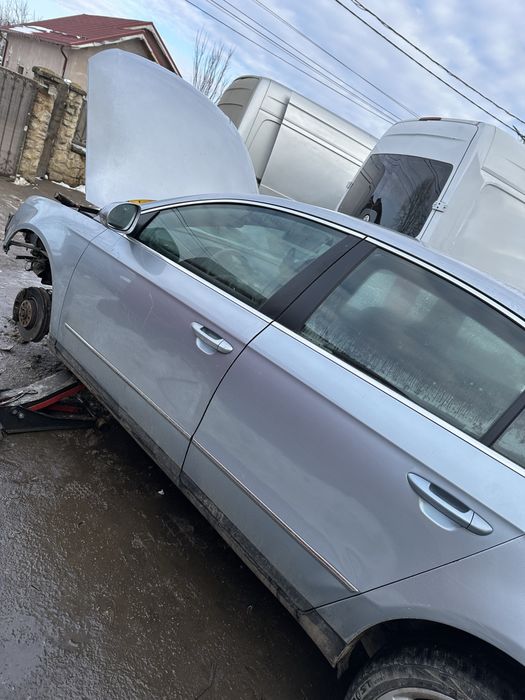 Portiera usa stanga spate Volkswagen Vw Passat B6 berlina albastra