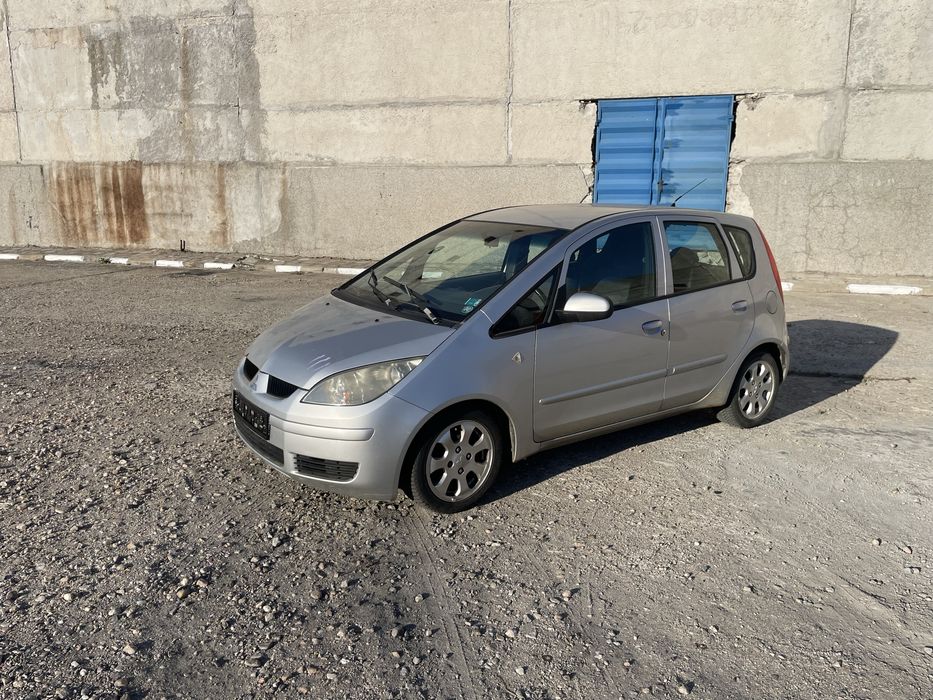 Mitsubishi Colt 1.1 бензин 4 врати 2005 на части