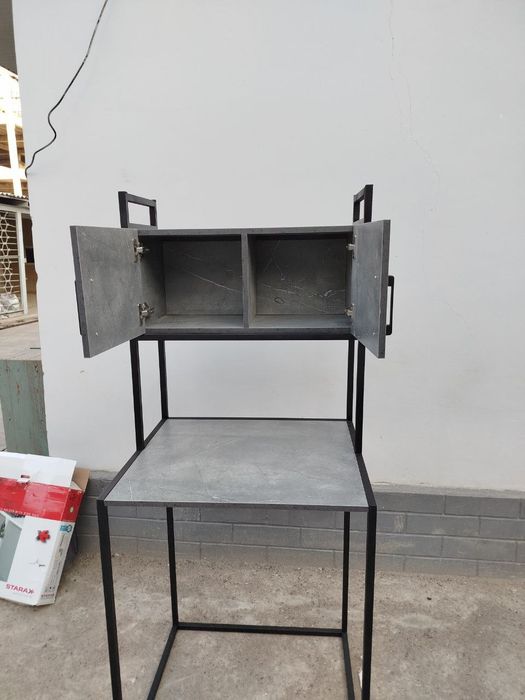 Jurnalniy stol ofisniy