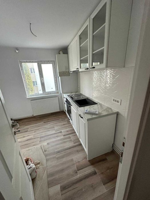Vand apartament Cluj-Napoca, Aleea Peana, Nr.9, Etaj 3