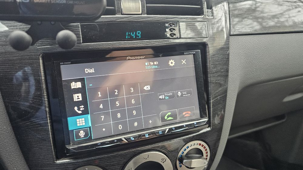 Pioneer z-5050   Pioneer AVH-Z5050BT