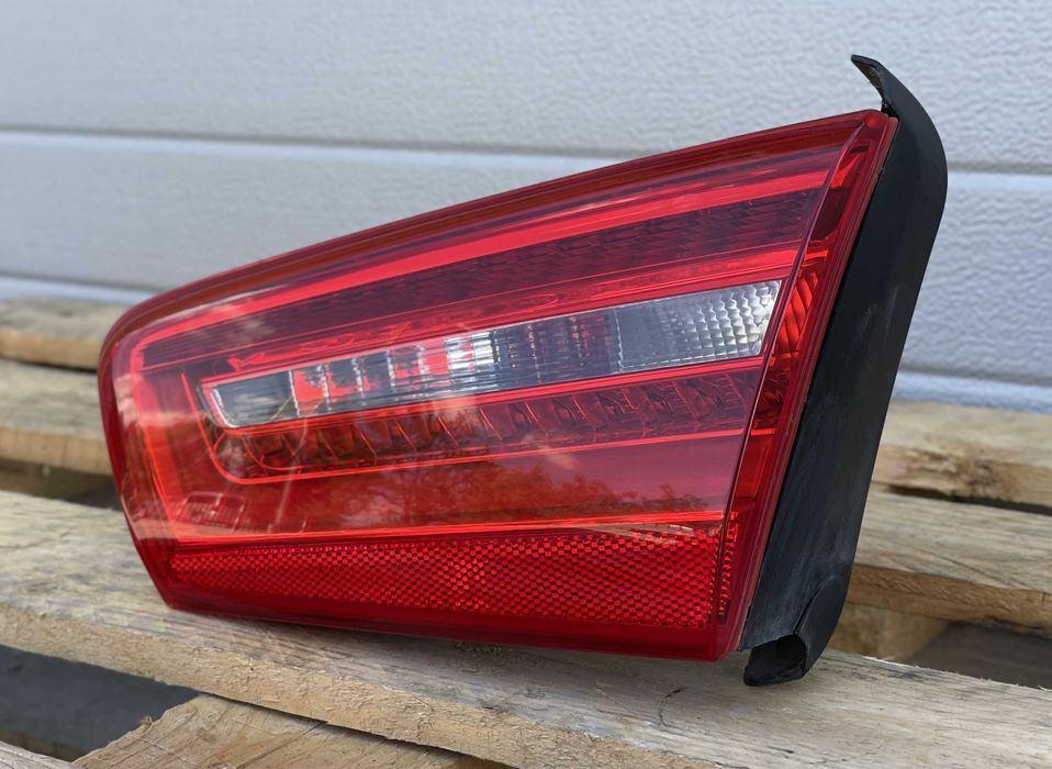 Десен вътрешен стоп AUDI A6 4G седан 4G5945094B