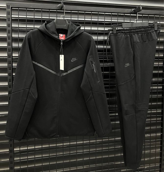 Мъжки екип Nike tech fleece 2026 година! Топ Модел!