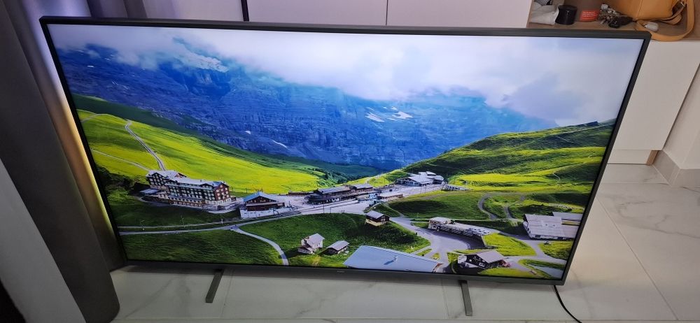 Philips 55PUS7805/12 caută familie nouă!