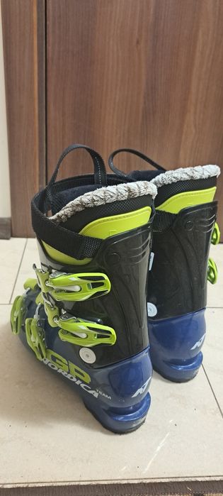 Детски ски обувки