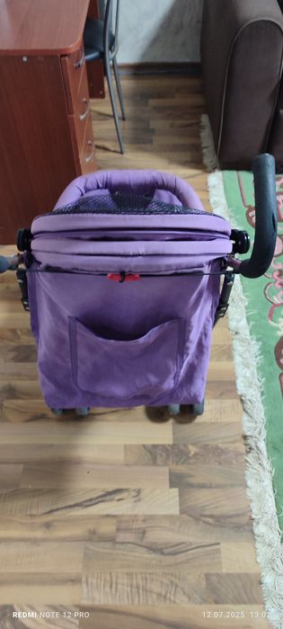 Продам коляску  прогулочную лёгкую летнюю