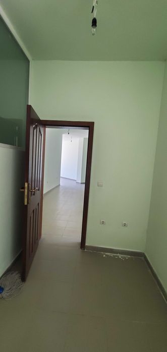 Дава се под наем Магазин в Димитровград - 131 кв.м за 510 € - Снимка #2