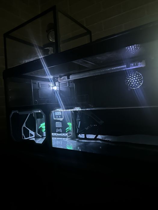 Decor acvariu custom realizat 3D - LA COMANDA