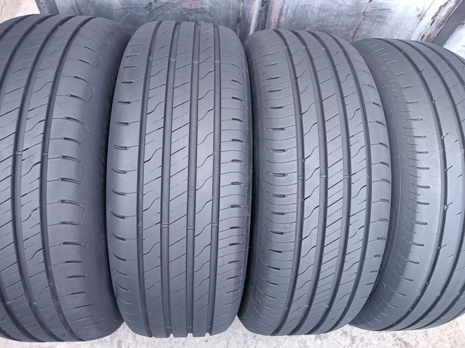 215/60/17 Goodyear