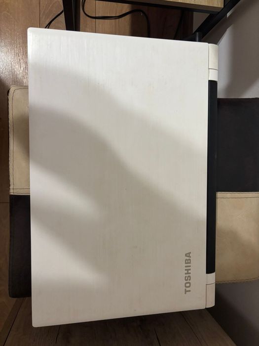 Laptop Toshiba de vanzare