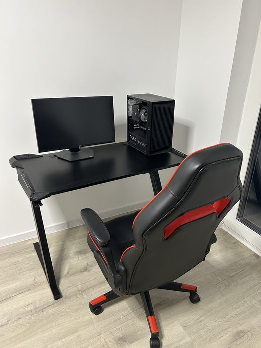 Pc gaming + birou + monitor + scaun gaming