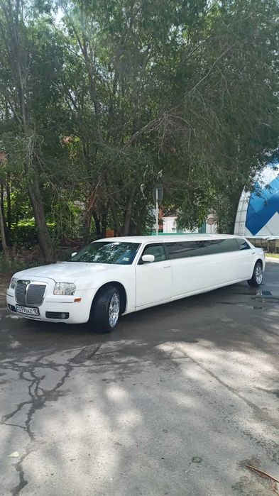 Chrysler 300C  продам