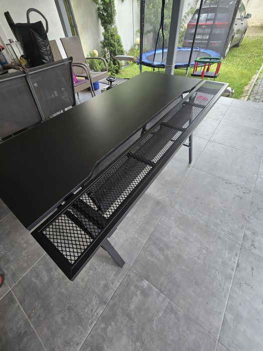 Birou negru ikea nou Utespelare