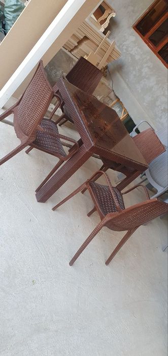 Pilastmasa quyma stol stul oylanari bor yangi turiptikimga qiziq bulsa