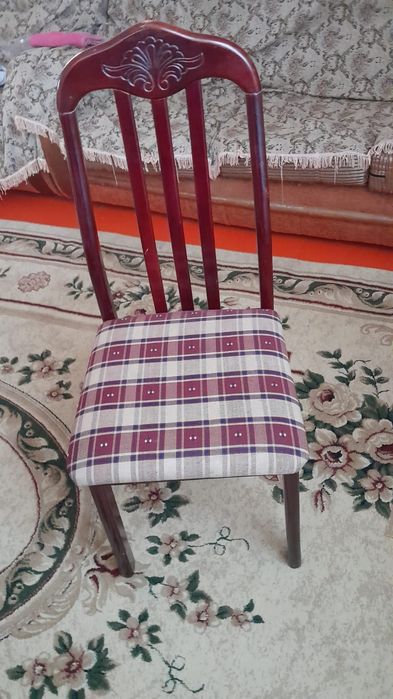 Прдаётсч мебель б/у