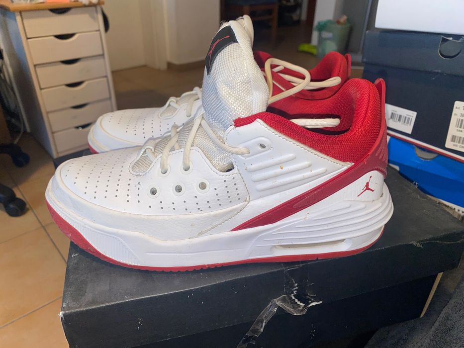 Jordan маратонки от естествена кожа