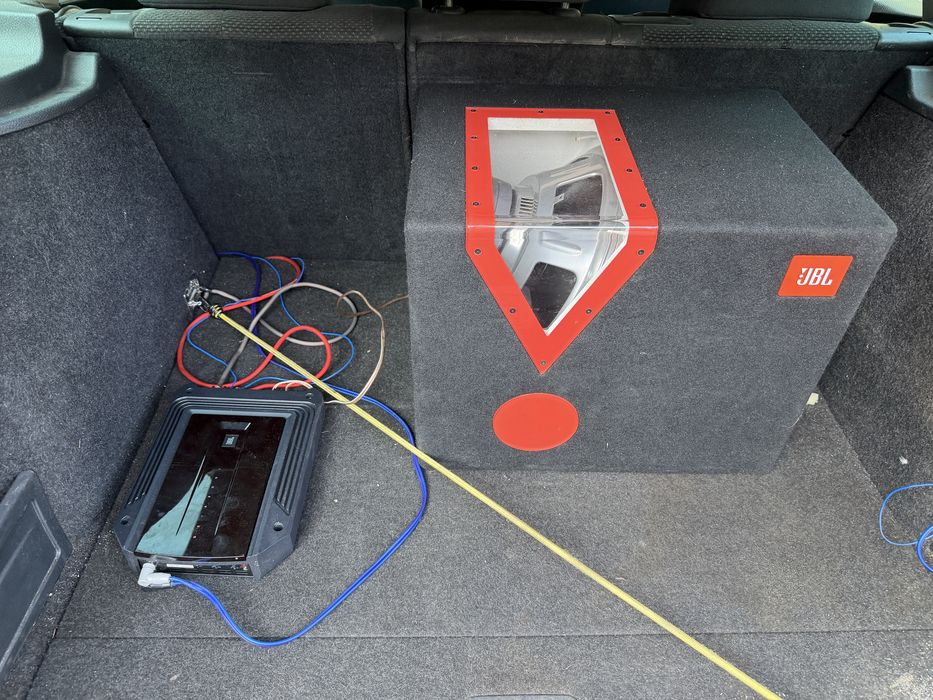 subwoofer + statie JBL