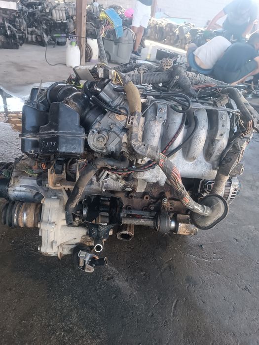 Двигатель На Мазда Кронос 2.0 куб