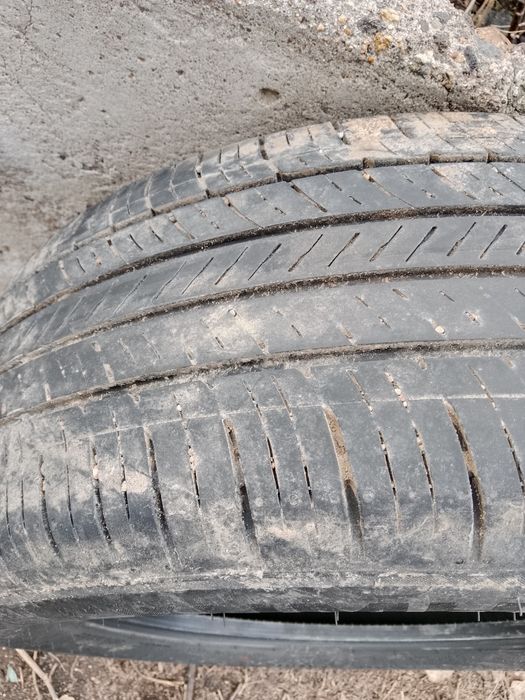 Шины 225/55/18. Продам