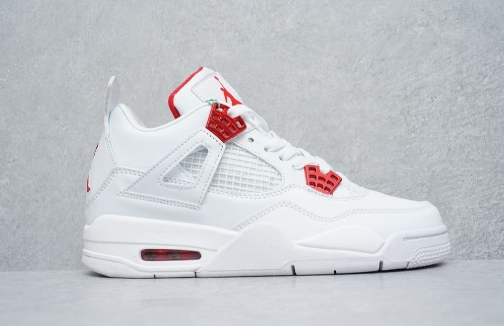 Jordan 4 retro metallic red
