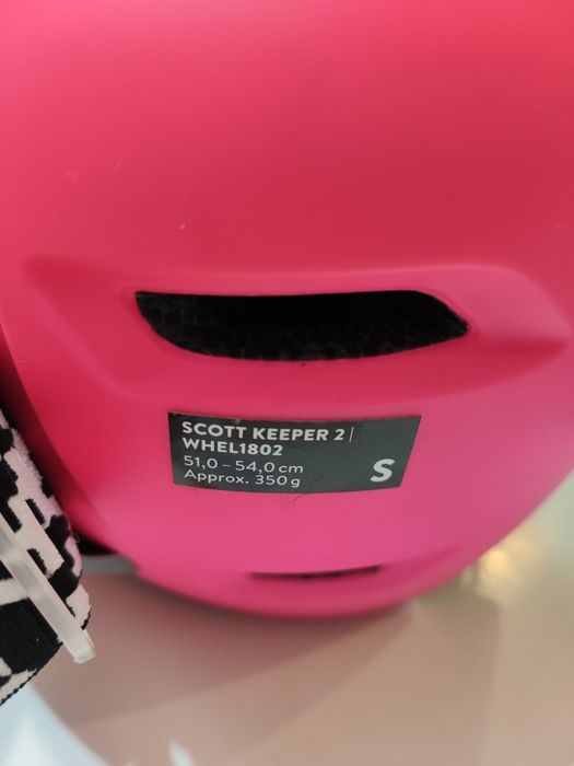 Шлем для лыжников