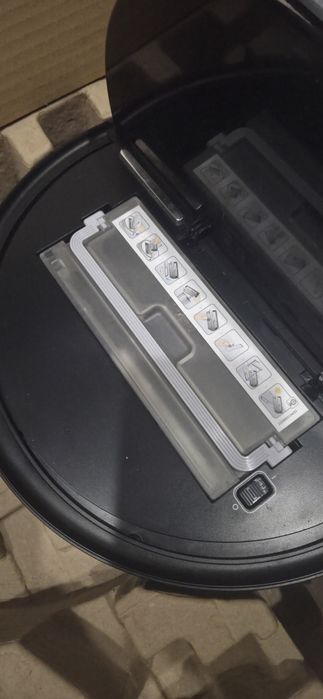 Продам моющий робот пылесос Tefal