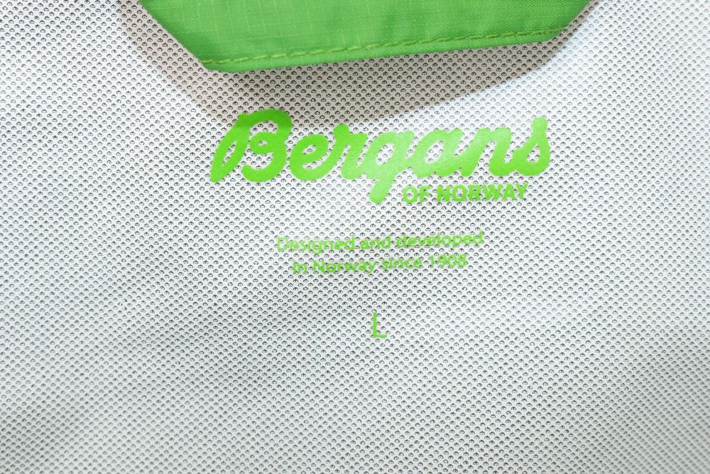 Bergans мъжко яке Nesset зелено с качулка водоустойчиво 10000mm L