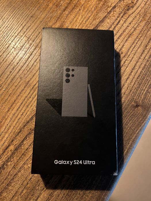 Продаю Samsung S24 Ultra