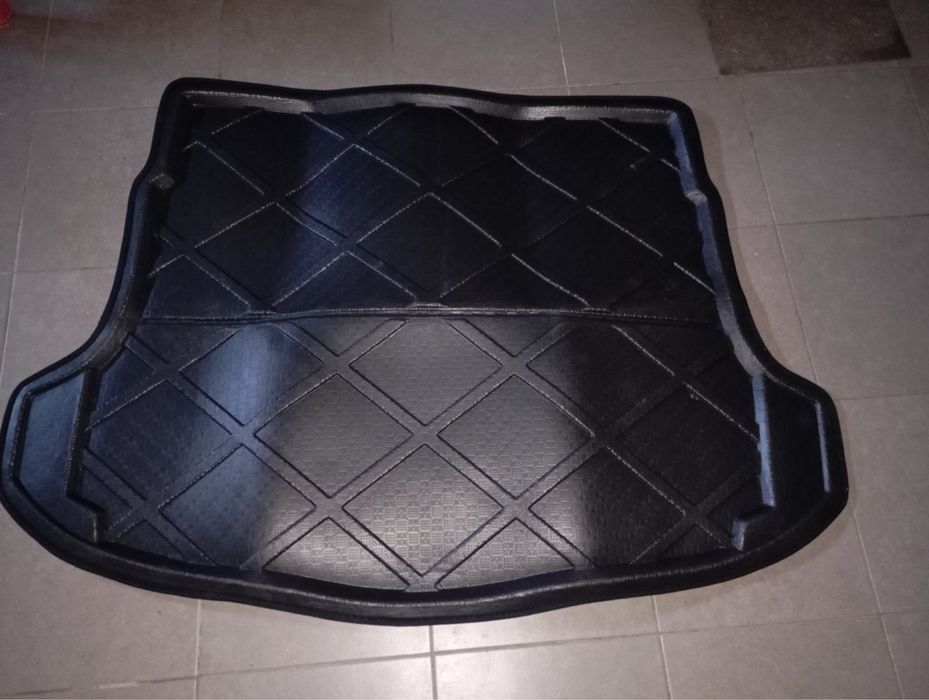 Постелка за багажник Honda CR-V
