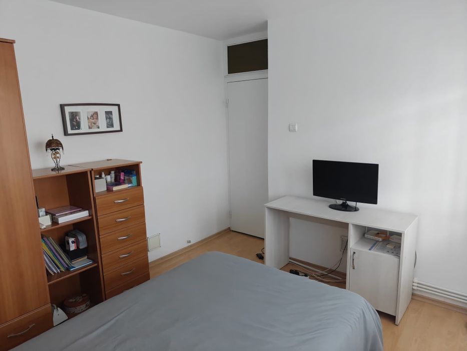 Apartament 2 camere Micro 17 decomandat – Galați, str. Oltului, lângă Biserica Sf. Ilie