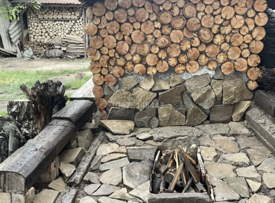 продаю дом с мансардой