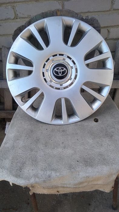 Продам колпаки на 14 R .