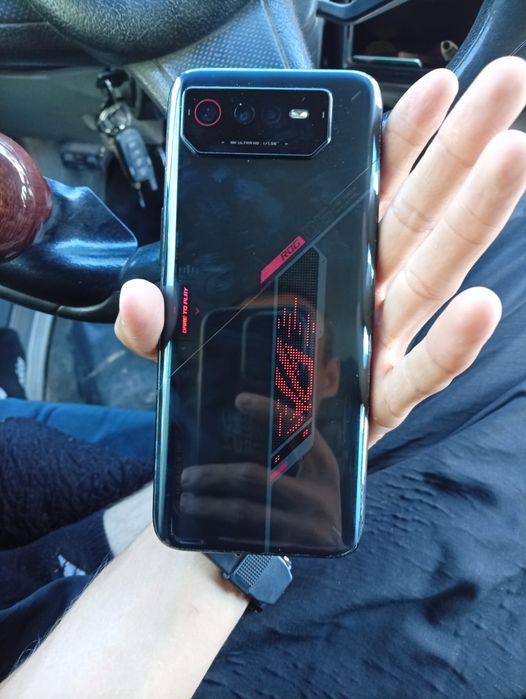 Asus Rog Phone 6 Batman Edition