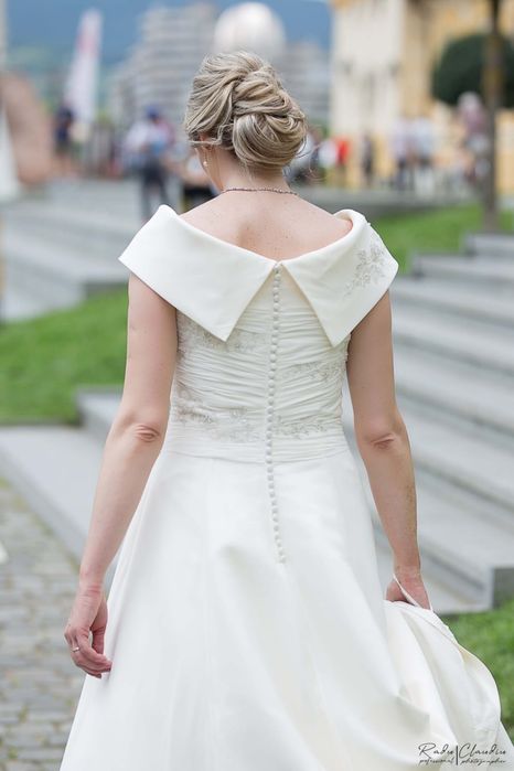 Rochie de mireasă  deosebită 38- 40