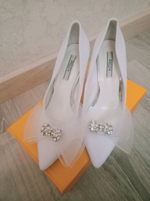 Туфли белоснежный