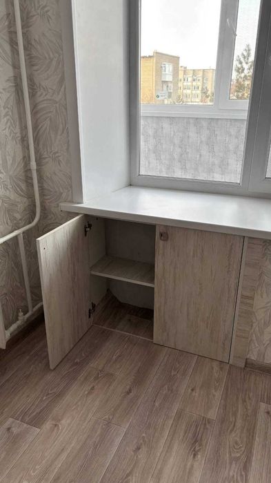 Продам улучшенную двушку в районе ЖД