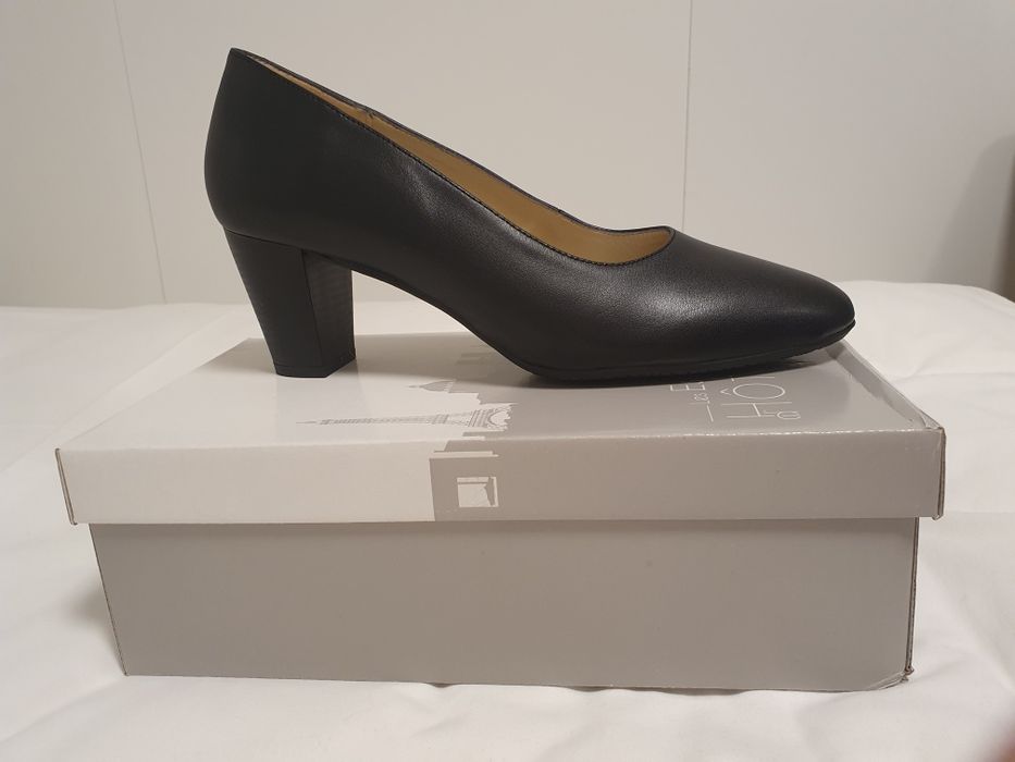 Pantofi de dama din piele naturala,  masura mare!