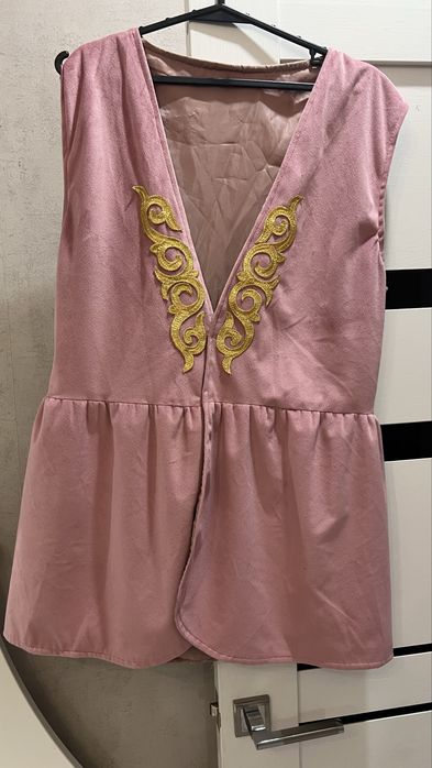 Национальная жилетка