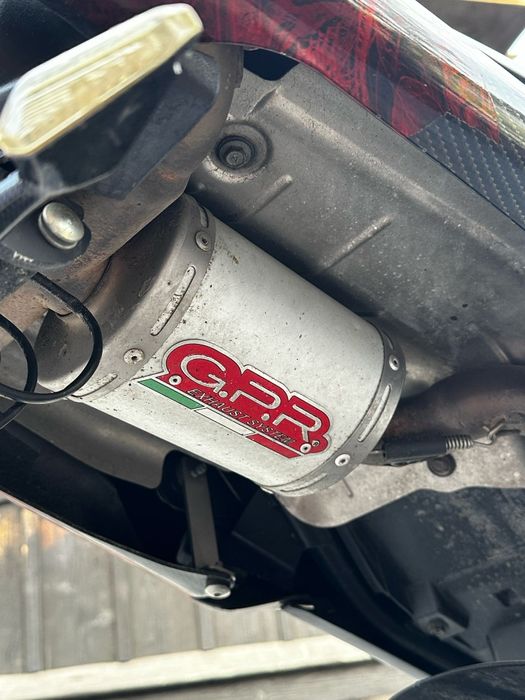 Suzuki gsr 600 impecabila