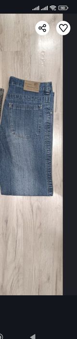 Продам джинсы мужские