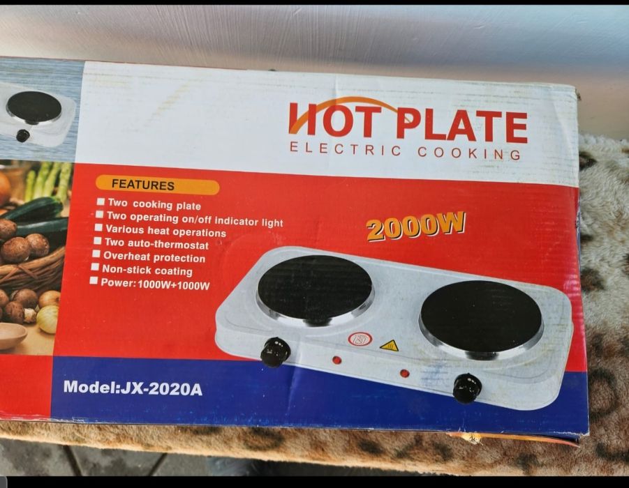 Продам электрическую плиту