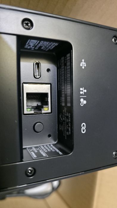 Cameră videoconferință Poly EagleEye Cube USB – NOUĂ, cutie completă