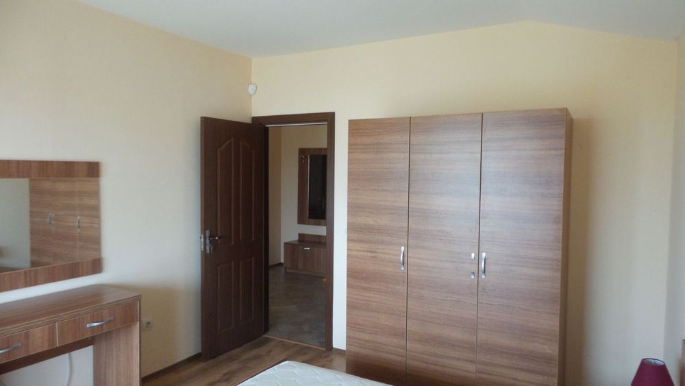 Продавам обзавеждане за  спалня